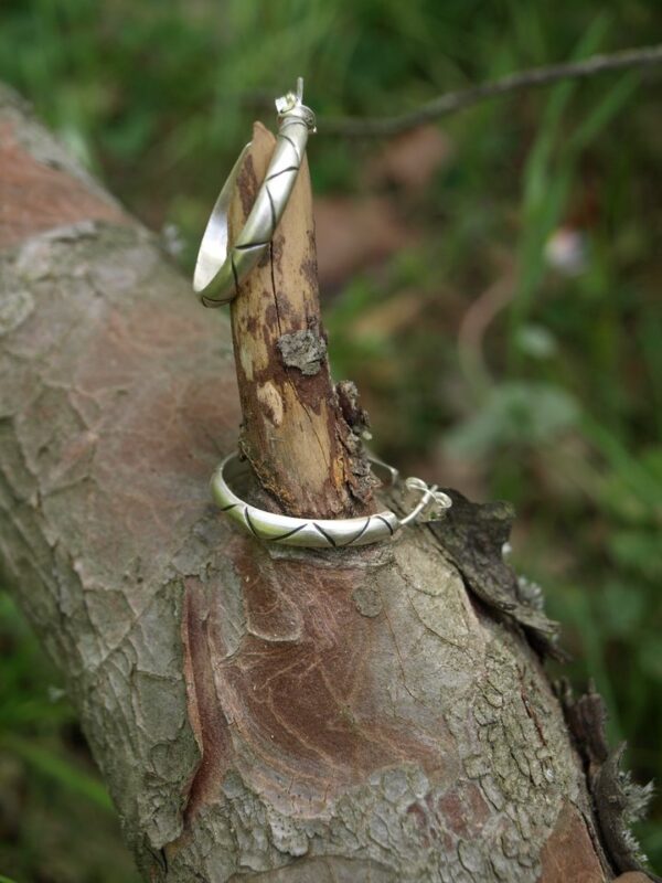 Daphne hoop earrings