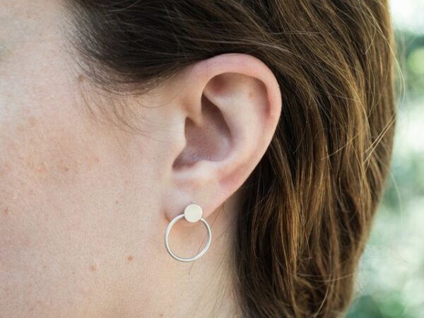 Kleio stud earrings