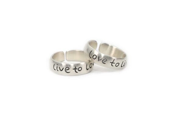 Love to live - Live to love rings