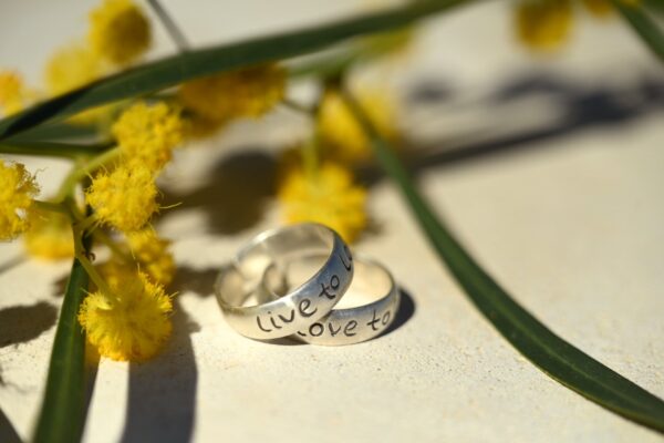 Love to live - Live to love rings